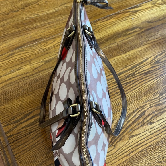 Coach purse - Picture 5 of 11